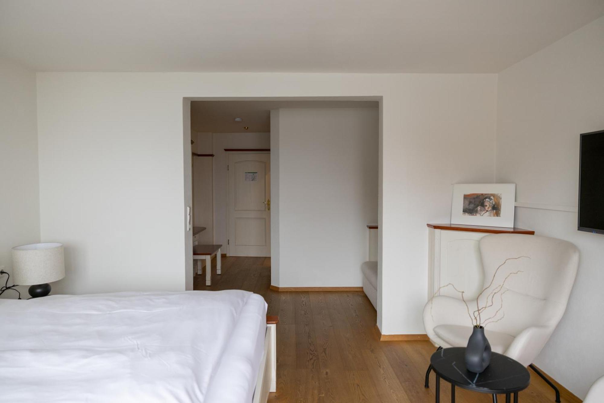 Hotel Haus Am See Nonnenhorn Rom bilde